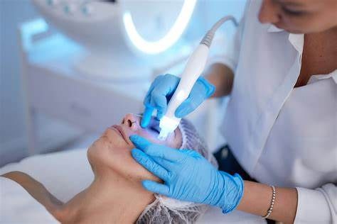 Higiene facial profunda con Hydralinfusion